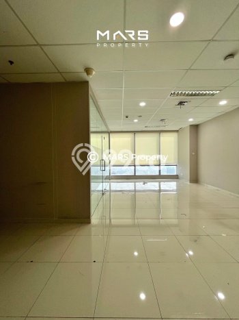 Kantor Disewa di Jakarta Barat dengan LB 137m2 Area Komersial Ramai Kantor Disewa di Jakarta Barat dengan LB 137m2 Area Komersial Ramai