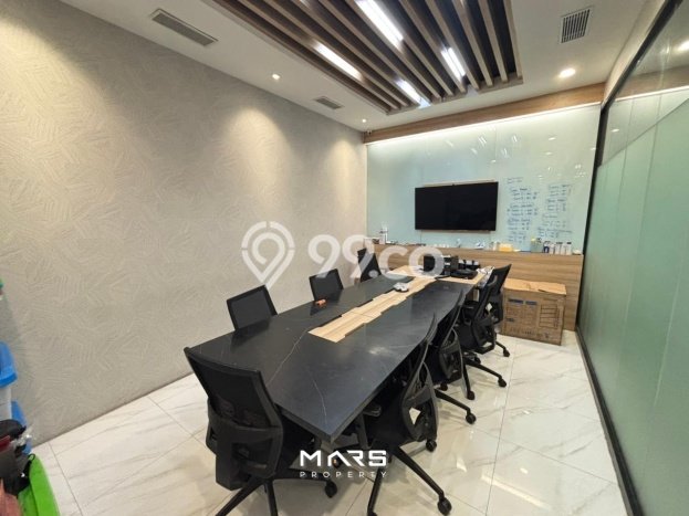 Unit Kantor Disewakan di Central Park di Area Ramai & Strategis Unit Kantor Disewakan di Central Park di Area Ramai & Strategis