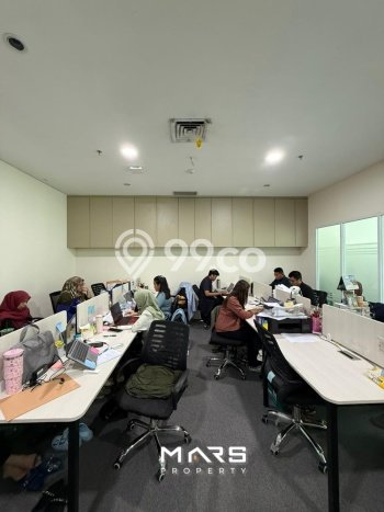 Unit Komersial Disewakan di Jakarta Barat Area Strategis Harga Kompetitif Unit Komersial Disewakan di Jakarta Barat Area Strategis Harga Kompetitif