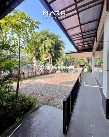 Kantor Dijual di Prime Area Jakarta Selatan Luas 2252m2 Kantor Dijual di Prime Area Jakarta Selatan Luas 2252m2