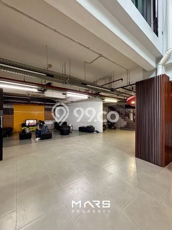 Kantor Bagus Dijual LB 2156m2 Lokasi Strategis Jakarta Selatan Area Cocok untuk Berbisnis Kantor Bagus Dijual LB 2156m2 Lokasi Strategis Jakarta Selatan Area Cocok untuk Berbisnis