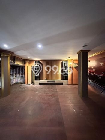 Dijual Komersial di Kebayoran Baru Jakarta Selatan LT 475m2 / LB 1608m2 Dijual Komersial di Kebayoran Baru Jakarta Selatan LT 475m2 / LB 1608m2