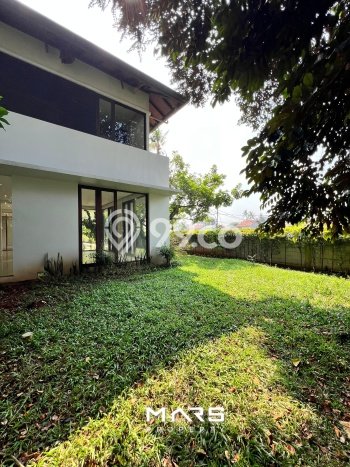 Ready to Use! Luxury House LT 1028m2 Desain Elegan di Kemang Ready to Use! Luxury House LT 1028m2 Desain Elegan di Kemang