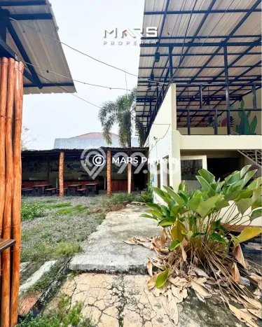 Unit Komersial Dijual di Jakarta Barat LT 755m2 & LB 200m2 Unit Komersial Dijual di Jakarta Barat LT 755m2 & LB 200m2