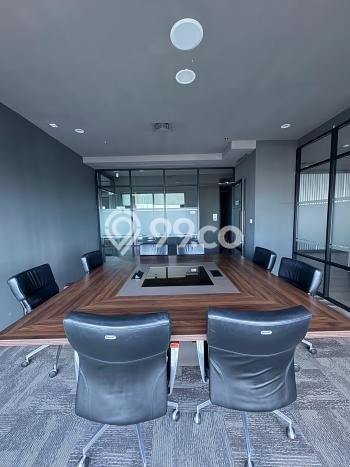 Kantor For Rent di , Luas 321m2m², Pusat Bisnis, Siap Operasi Kantor For Rent di , Luas 321m2m², Pusat Bisnis, Siap Operasi