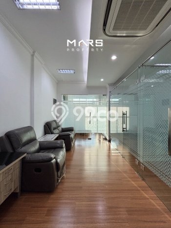 Untuk Dijual Kantor di Tebet Jakarta Selatan LT 135m2 / LB 470m2 Untuk Dijual Kantor di Tebet Jakarta Selatan LT 135m2 / LB 470m2