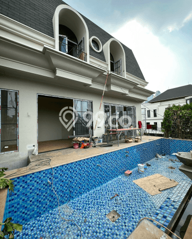 Rumah Modern di Kebayoran Baru, Jakarta Selatan, Luas 261m² LB 650m² Rumah Modern di Kebayoran Baru, Jakarta Selatan, Luas 261m² LB 650m²