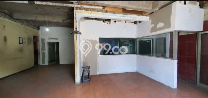 Kantor Dijual di Jakarta Barat LT 277m2 & LB 700m2 Lokasi Terbaik! Kantor Dijual di Jakarta Barat LT 277m2 & LB 700m2 Lokasi Terbaik!