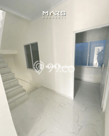HOT LISTING! Rumah Untuk Investasi di Tanjung Duren, Luas 76m² Bangunan 150m² HOT LISTING! Rumah Untuk Investasi di Tanjung Duren, Luas 76m² Bangunan 150m²