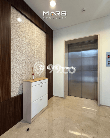 HOT DEAL! Apartemen Kawasan , 3 KM, Luas 131m2m² HOT DEAL! Apartemen Kawasan , 3 KM, Luas 131m2m²