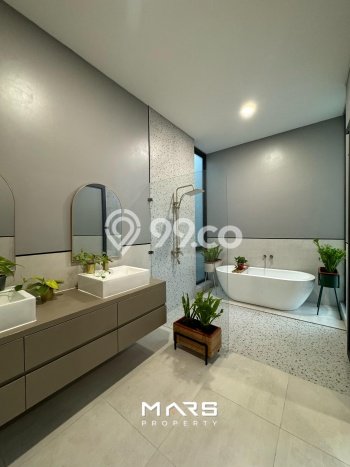 Rumah Elit Modern Tanpa Renovasi di BSD City Tangerang Rumah Elit Modern Tanpa Renovasi di BSD City Tangerang