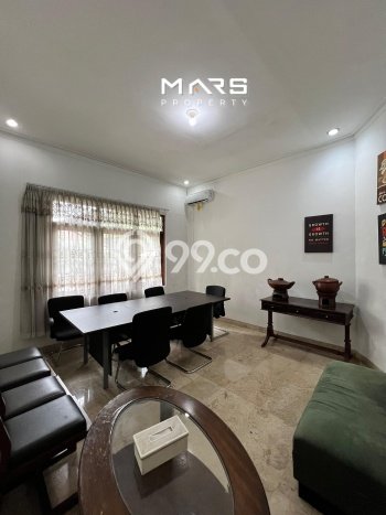 Hunian Elit LB 365m2 Siap Huni Desain Elegan di Kemang, Jakarta Selatan Hunian Elit LB 365m2 Siap Huni Desain Elegan di Kemang, Jakarta Selatan