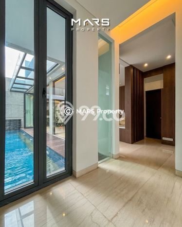 Dijual Segera Rumah LB 390m2m² di Lokasi Strategis, Jakarta Selatan Dijual Segera Rumah LB 390m2m² di Lokasi Strategis, Jakarta Selatan