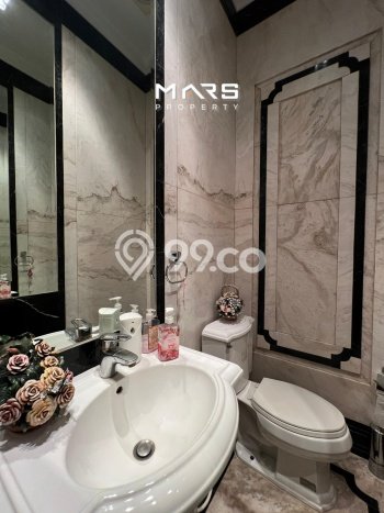 For Sale Rumah Elit Exclusive di Kebayoran Baru, Jakarta Selatan For Sale Rumah Elit Exclusive di Kebayoran Baru, Jakarta Selatan