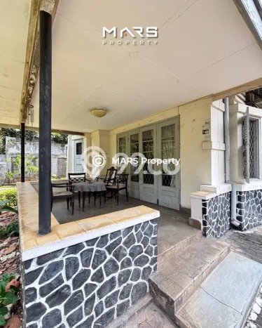 Hot Offer Hunian Mewah Ideal dan Luas di Menteng, Jakarta Pusat Hot Offer Hunian Mewah Ideal dan Luas di Menteng, Jakarta Pusat