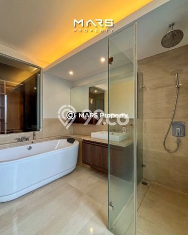 Dijual Segera Rumah LB 390m2m² di Lokasi Strategis, Jakarta Selatan Dijual Segera Rumah LB 390m2m² di Lokasi Strategis, Jakarta Selatan