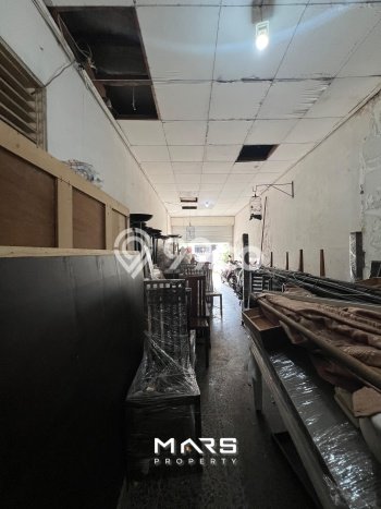 Rumah Elit Modern Tanpa Renovasi di Pondok Indah Jakarta Selatan Rumah Elit Modern Tanpa Renovasi di Pondok Indah Jakarta Selatan