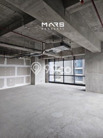Disewakan Kantor di Kawasan Ramai SCBD Luas 318m2 Disewakan Kantor di Kawasan Ramai SCBD Luas 318m2