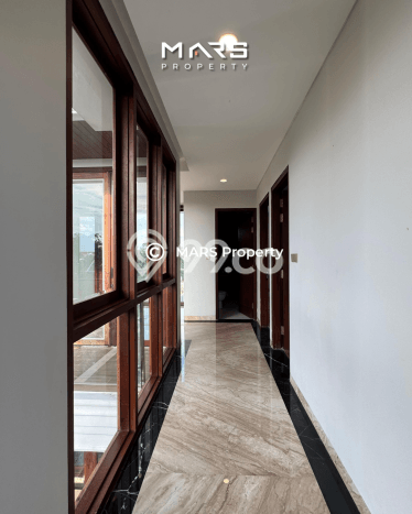 Rumah Idaman Modern! Rumah 2 Lantai area Jagakarsa, Jakarta Selatan, LT 200m2m² Bangunan 550m2m² Rumah Idaman Modern! Rumah 2 Lantai area Jagakarsa, Jakarta Selatan, LT 200m2m² Bangunan 550m2m²