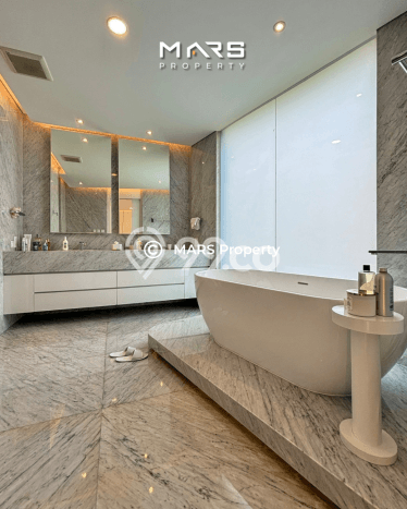 BEST CHOICE! Rumah area , Luas 782m2m² Bangunan 1140m2m² BEST CHOICE! Rumah area , Luas 782m2m² Bangunan 1140m2m²