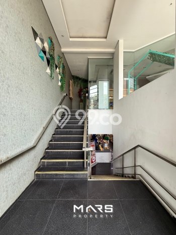 Untuk Dijual! Komersial di Tomang Jakarta Barat LT 936m2 / LB 700m2 Kawasan Strategis Untuk Dijual! Komersial di Tomang Jakarta Barat LT 936m2 / LB 700m2 Kawasan Strategis