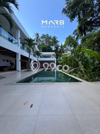 Siap Vila Kawasan , Dimensi 1000m2m², Lokasi Strategis Siap Vila Kawasan , Dimensi 1000m2m², Lokasi Strategis