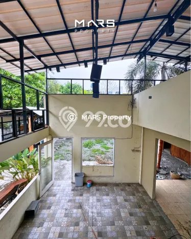 Unit Komersial Dijual di Jakarta Barat LT 755m2 & LB 200m2 Unit Komersial Dijual di Jakarta Barat LT 755m2 & LB 200m2
