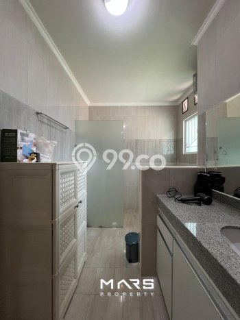 Hunian Elit LB 350m2 Siap Pakai Desain Elegan di Lebak Bulus, Jakarta Selatan Hunian Elit LB 350m2 Siap Pakai Desain Elegan di Lebak Bulus, Jakarta Selatan