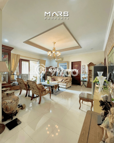 Rumah Terawat area , Jakarta Selatan, Luas Tanah 530m2m², LB 450m2m² Rumah Terawat area , Jakarta Selatan, Luas Tanah 530m2m², LB 450m2m²