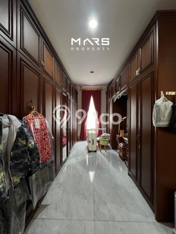 For Sale Rumah Elit Exclusive di Kebayoran Baru, Jakarta Selatan For Sale Rumah Elit Exclusive di Kebayoran Baru, Jakarta Selatan
