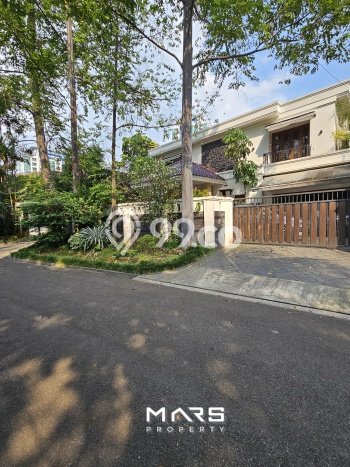 Rumah Luxury Modern Siap Huni di Pondok Indah Jakarta Selatan Rumah Luxury Modern Siap Huni di Pondok Indah Jakarta Selatan