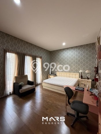 Rumah Luxury Modern Tanpa Renovasi di Lebak Bulus Jakarta Selatan Rumah Luxury Modern Tanpa Renovasi di Lebak Bulus Jakarta Selatan