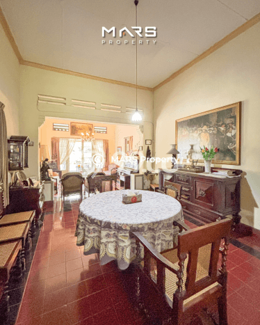 For Sale Rumah Mewah Exclusive di Menteng, Jakarta Pusat For Sale Rumah Mewah Exclusive di Menteng, Jakarta Pusat