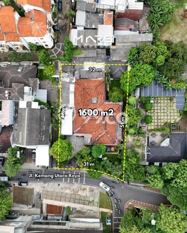 For Sale! Premium House LT 1600m2 Desain Elegan di Kemang For Sale! Premium House LT 1600m2 Desain Elegan di Kemang