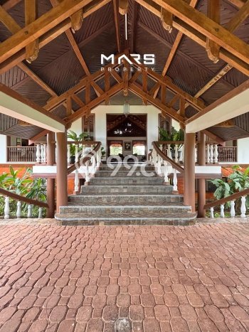 Hunian Mewah LB 850m2 Siap Pakai Desain Elegan di Cireundeu, Tangerang Hunian Mewah LB 850m2 Siap Pakai Desain Elegan di Cireundeu, Tangerang