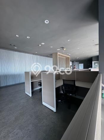 Kantor For Rent di , Luas 321m2m², Pusat Bisnis, Siap Operasi Kantor For Rent di , Luas 321m2m², Pusat Bisnis, Siap Operasi