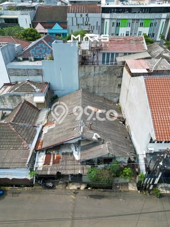 Ready to Use! Premium House LT 180m2 Desain Elegan di Tomang Ready to Use! Premium House LT 180m2 Desain Elegan di Tomang