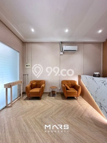 Untuk Dijual! Ruko di Central Park Jakarta Barat LT 75m2 / LB 300m2 Kawasan Strategis Untuk Dijual! Ruko di Central Park Jakarta Barat LT 75m2 / LB 300m2 Kawasan Strategis