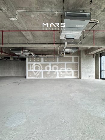 Disewakan Kantor di Kawasan Ramai SCBD Luas 318m2 Disewakan Kantor di Kawasan Ramai SCBD Luas 318m2