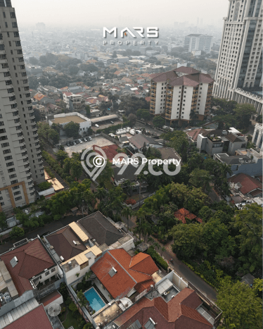 Dijual Murah Rumah dengan 7 Kamar Tidur dan 5 Kamar Mandi di Kawasan , Jakarta Selatan Dijual Murah Rumah dengan 7 Kamar Tidur dan 5 Kamar Mandi di Kawasan , Jakarta Selatan