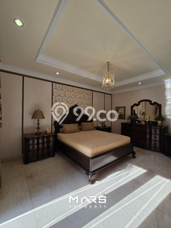 Jual Rumah Luas Megah Dengan View Cantik di Slipi, Jakarta Barat Jual Rumah Luas Megah Dengan View Cantik di Slipi, Jakarta Barat