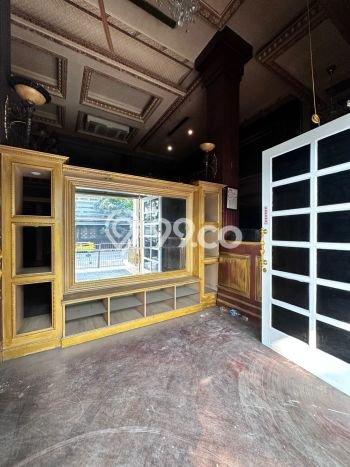 Dijual Komersial di Kebayoran Baru Jakarta Selatan LT 475m2 / LB 1608m2 Dijual Komersial di Kebayoran Baru Jakarta Selatan LT 475m2 / LB 1608m2