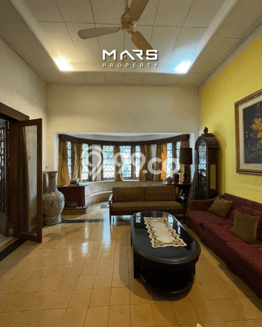 Dijual Rumah Mewah Exclusive di Kebayoran Baru, Jakarta Selatan Dijual Rumah Mewah Exclusive di Kebayoran Baru, Jakarta Selatan