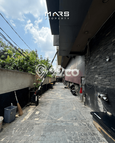 Kantor Strategis Kawasan , Luas 1800m2m², Lokasi Bisnis, Berkembang Kantor Strategis Kawasan , Luas 1800m2m², Lokasi Bisnis, Berkembang