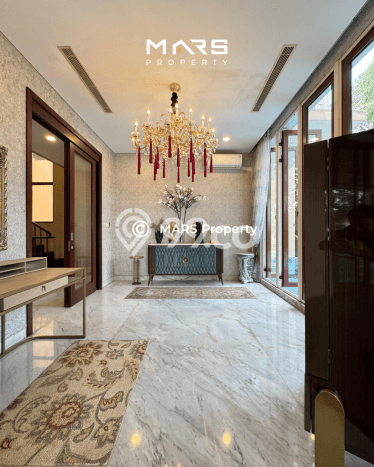 HUNIAN PILIHAN! Rumah area , LT 423m2m² Bangunan 340m2m² HUNIAN PILIHAN! Rumah area , LT 423m2m² Bangunan 340m2m²