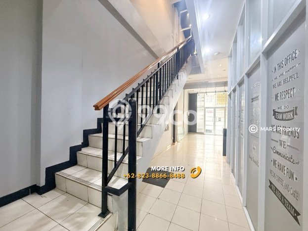 Dijual! Ruko di Permata Hijau Jakarta Selatan LT 70m2 / LB 230m2 Kawasan Bisnis Dijual! Ruko di Permata Hijau Jakarta Selatan LT 70m2 / LB 230m2 Kawasan Bisnis