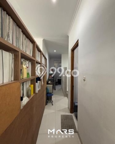 Unit Kantor Dijual di Jakarta Selatan LT 203m2 & LB 140m2 Unit Kantor Dijual di Jakarta Selatan LT 203m2 & LB 140m2