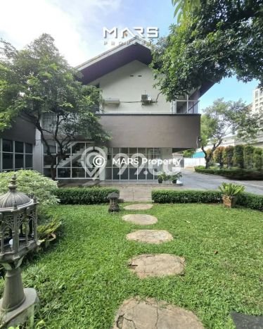 Komersial Dijual di Kebayoran Baru Jakarta Selatan dengan Luas Bangunan 500m2 Komersial Dijual di Kebayoran Baru Jakarta Selatan dengan Luas Bangunan 500m2