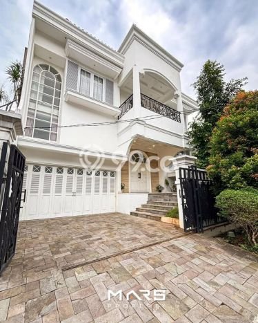 Ready to Use! Luxury House LT 316m2 Desain Modern di Pondok Indah Ready to Use! Luxury House LT 316m2 Desain Modern di Pondok Indah