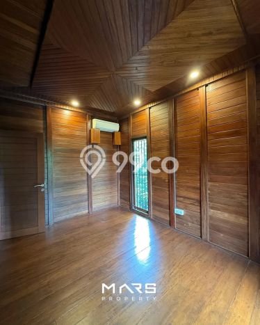 Dijual Rumah Mewah Elegan Dengan View Cantik di Pondok Indah, Jakarta Selatan Dijual Rumah Mewah Elegan Dengan View Cantik di Pondok Indah, Jakarta Selatan